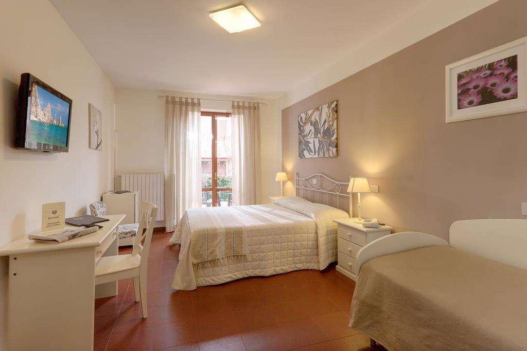 Hotel Giardino Suites And Spa - Numana Room photo